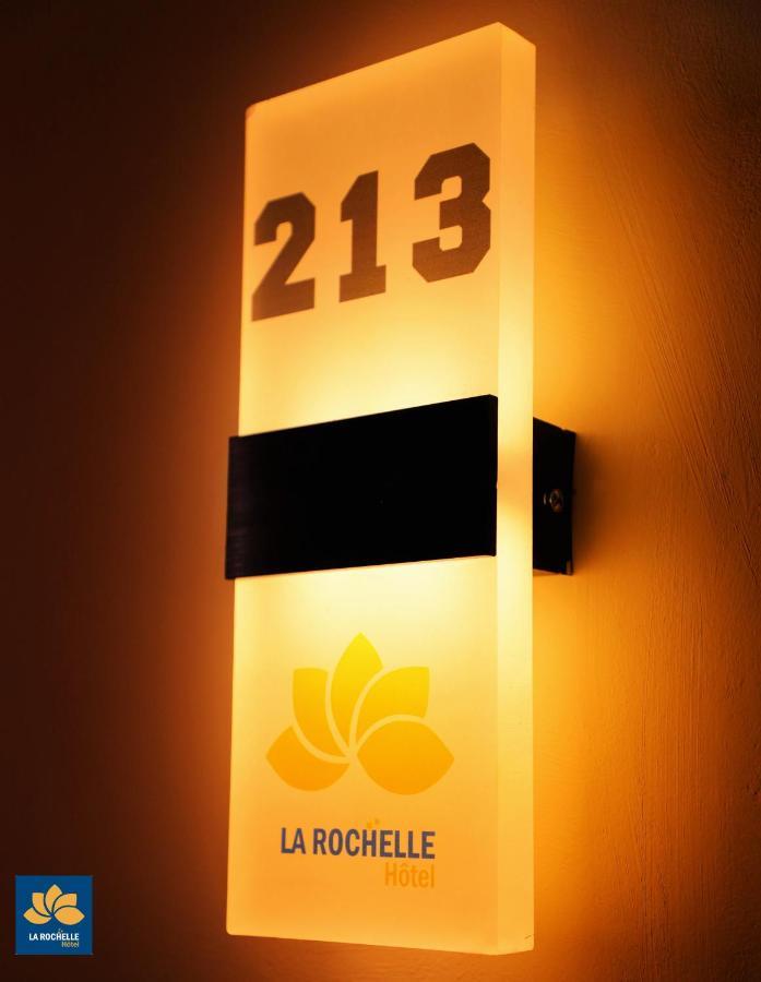 La Rochelle Hotel Yaoundé Exterior foto